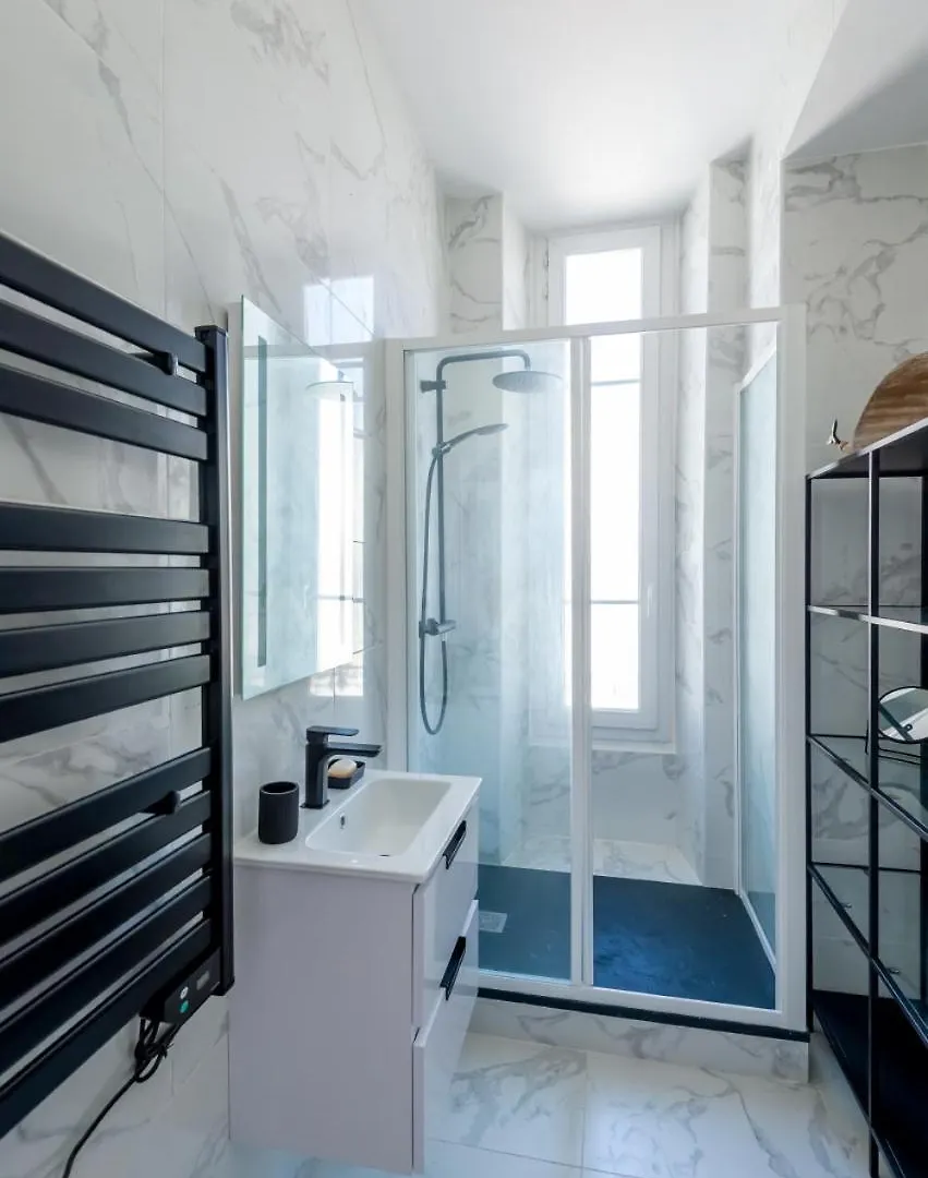 304A Tres Beau Studio Refait A Neuf Hyper Centre Nice 0*,  France