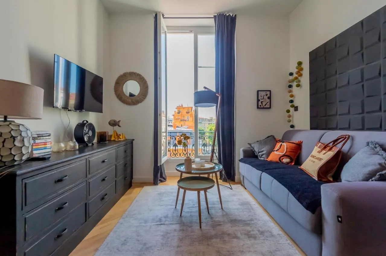 304A Tres Beau Studio Refait A Neuf Hyper Centre location