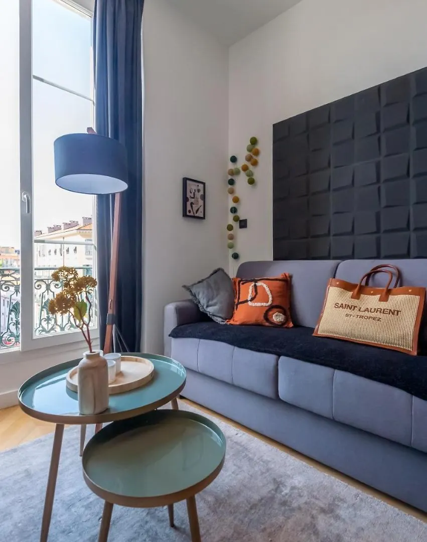 304A Tres Beau Studio Refait A Neuf Hyper Centre Nice 0*,
